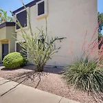 Phoenix Townhome With Community Pool - Near Golf!
